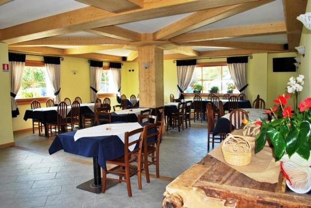 Agriturismo Chalet Caribona Villa Valdisotto Exteriör bild